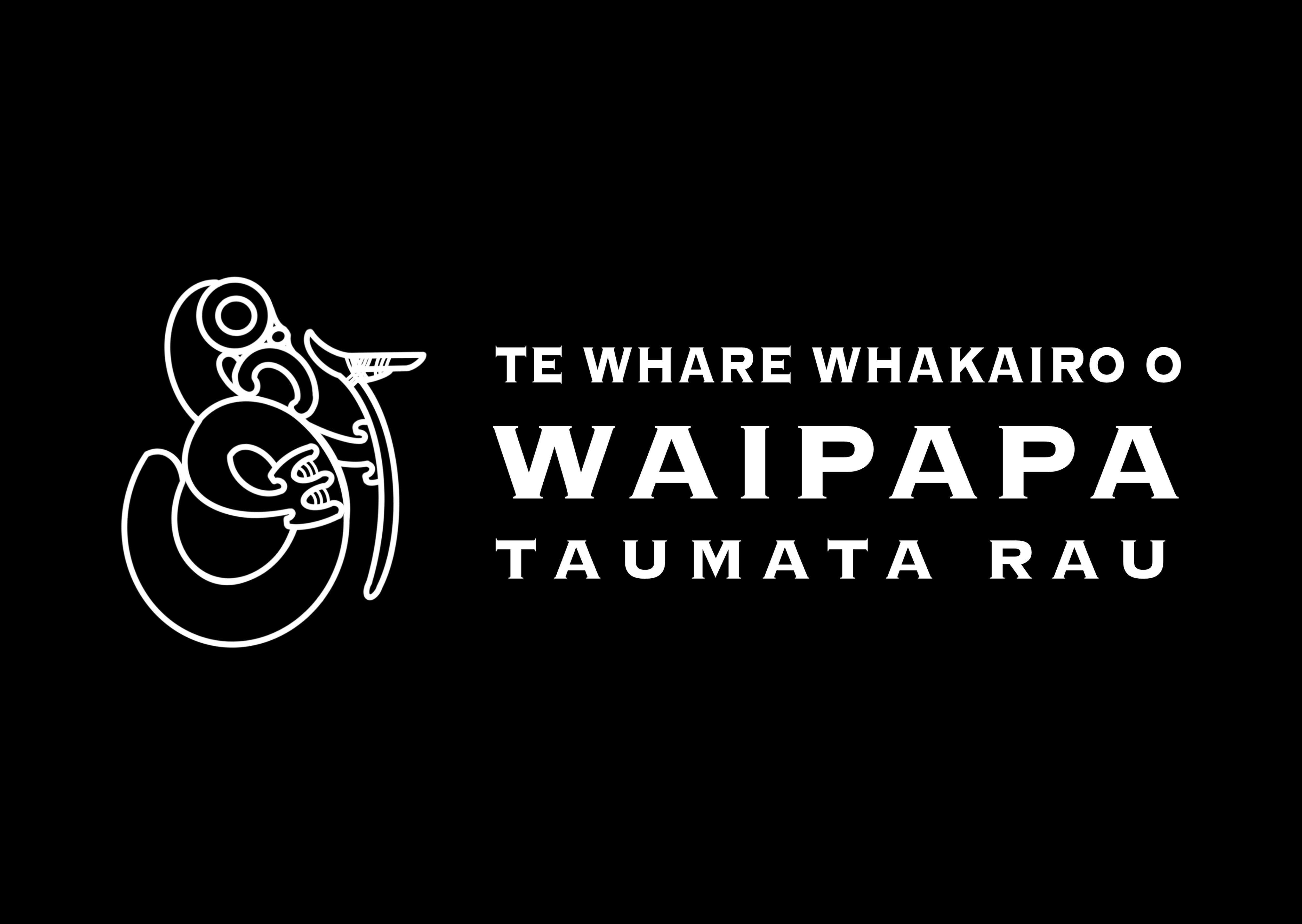 Kaiwhakairo i roto i te whare – Carvers in residence