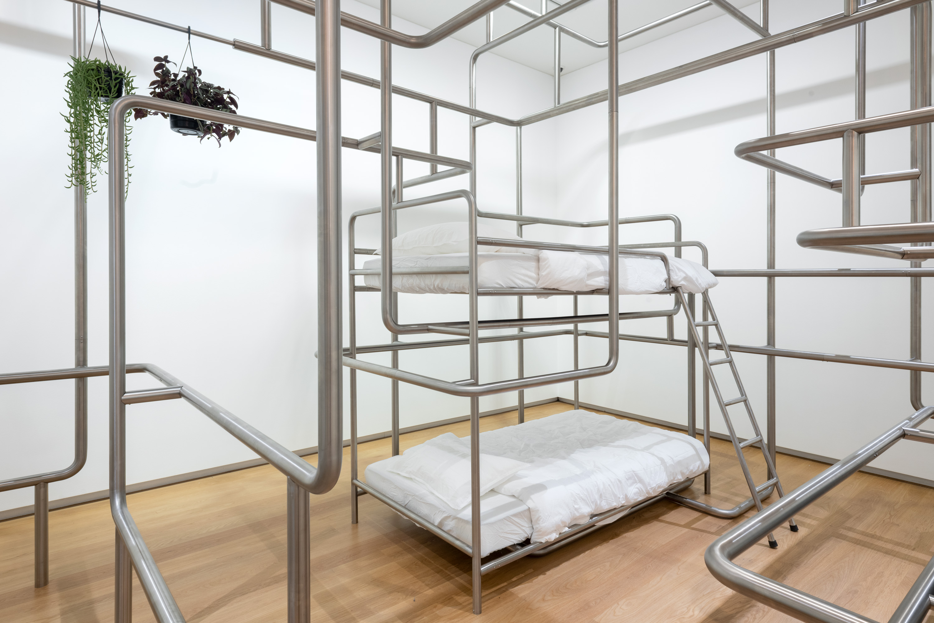 Yona Lee: An Arrangement for 5 Rooms